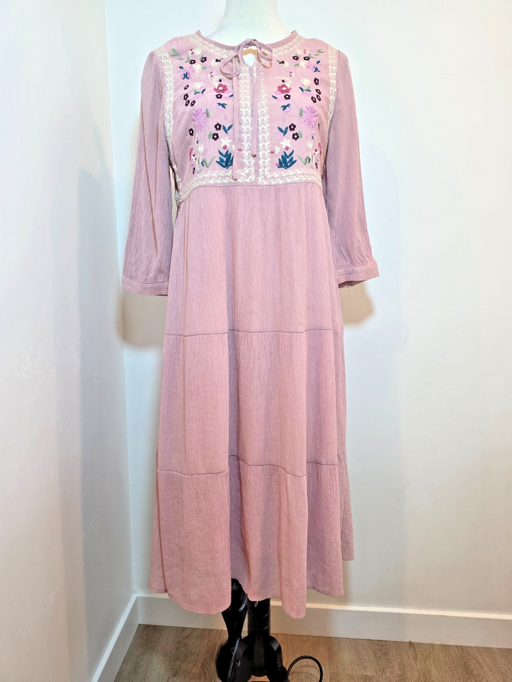 Orange Creek  Embroidered Maxi Dress Small Pink Boho